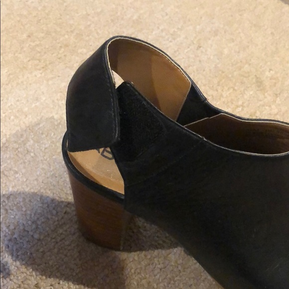 Block heel - Picture 3 of 4